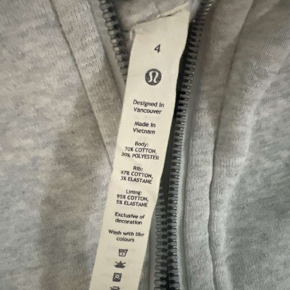 Lululemon Scuba full zip cropped hoodie - Picture 3 of 4